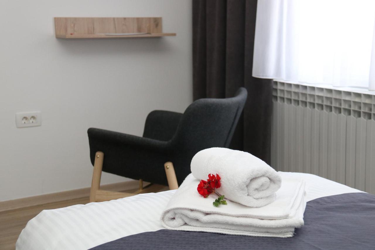 Apartman Relax Ðakovo Exteriör bild