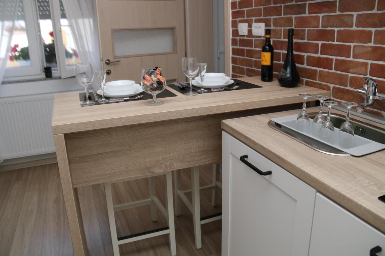 Apartman Relax Ðakovo Exteriör bild
