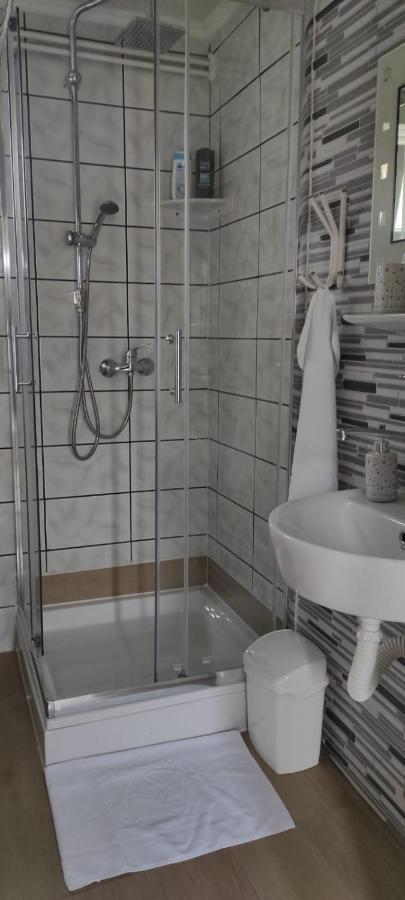 Apartman Relax Ðakovo Exteriör bild